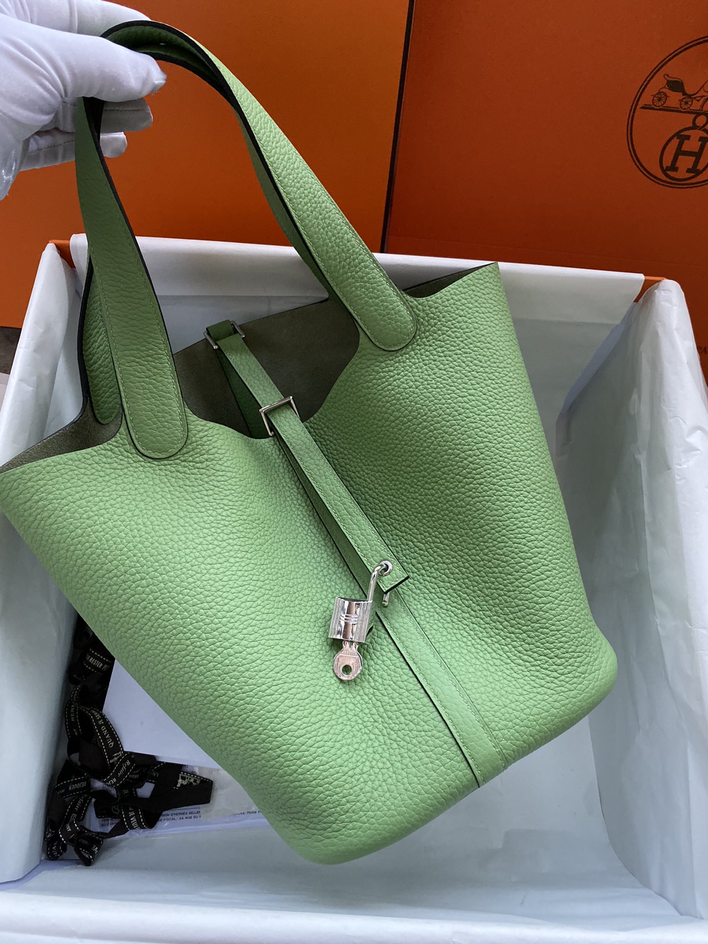 Hermes Picotin Lock 22 Bag In Green Kiwi Clemence Leather